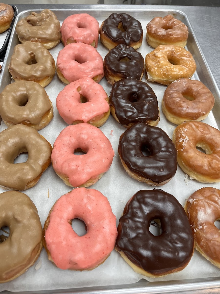 Cinnamon Creme Bakery